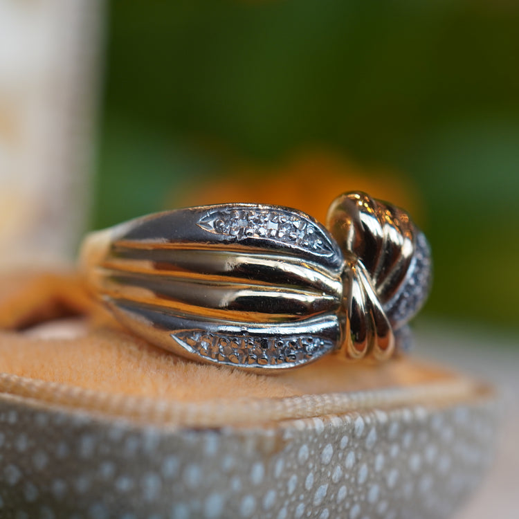 リボンモチーフ コンビリング