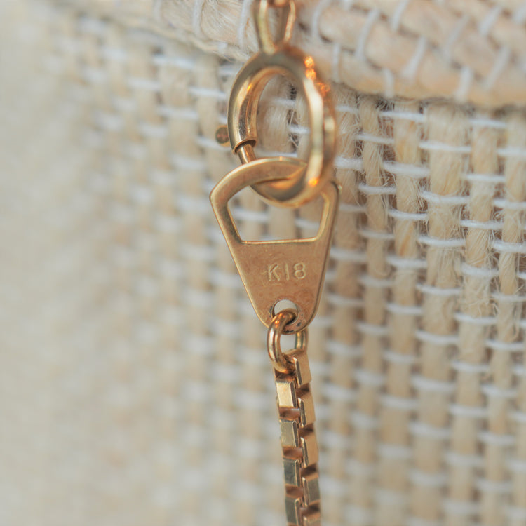 しっかりと幅のある ベネチアンチェーン