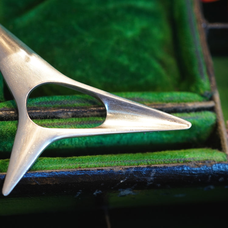 ジョージジェンセン(GEORG JENSEN)シルバーブローチ