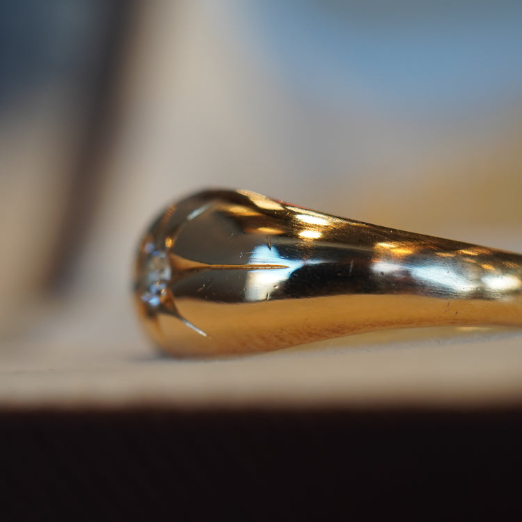 レトロな一粒ダイヤモンド リング