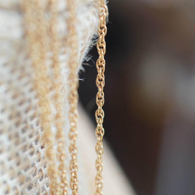 ゴージャスなデザイン ネックレス