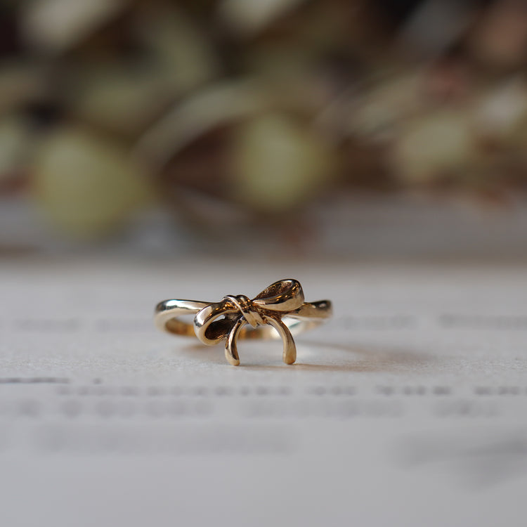 イタリア製 14金アズキ型ネックレス