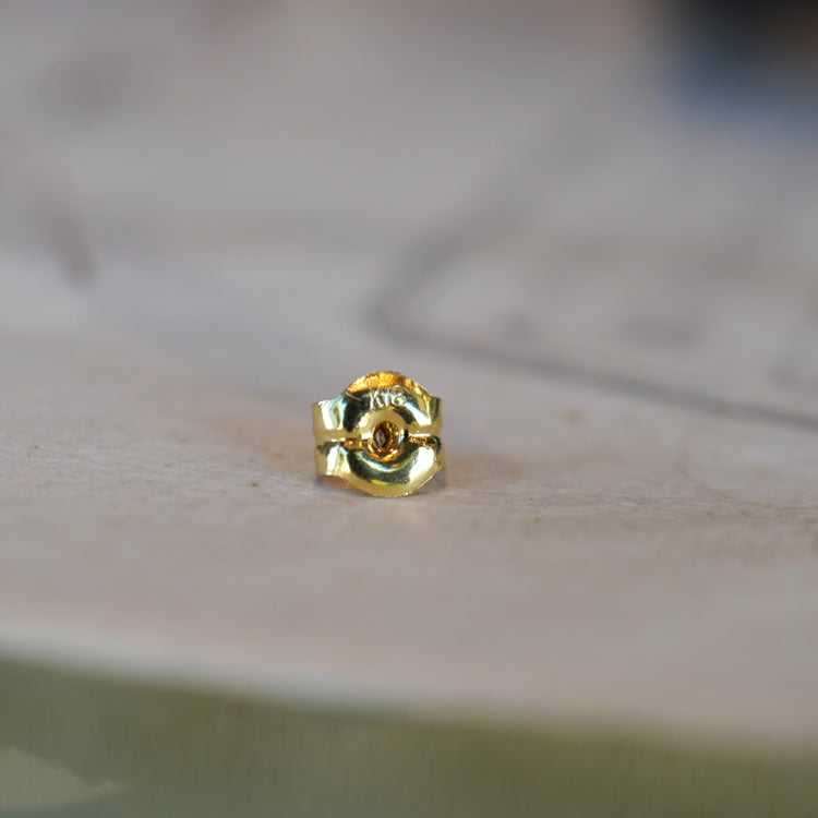 小さなピンクトルマリン ピアス