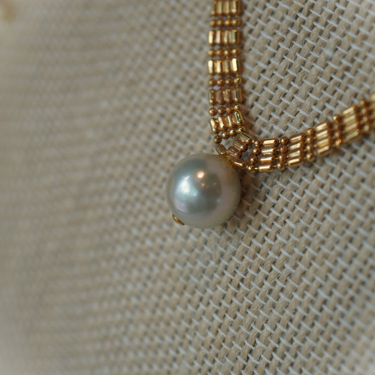エレガントな パールデザインネックレス