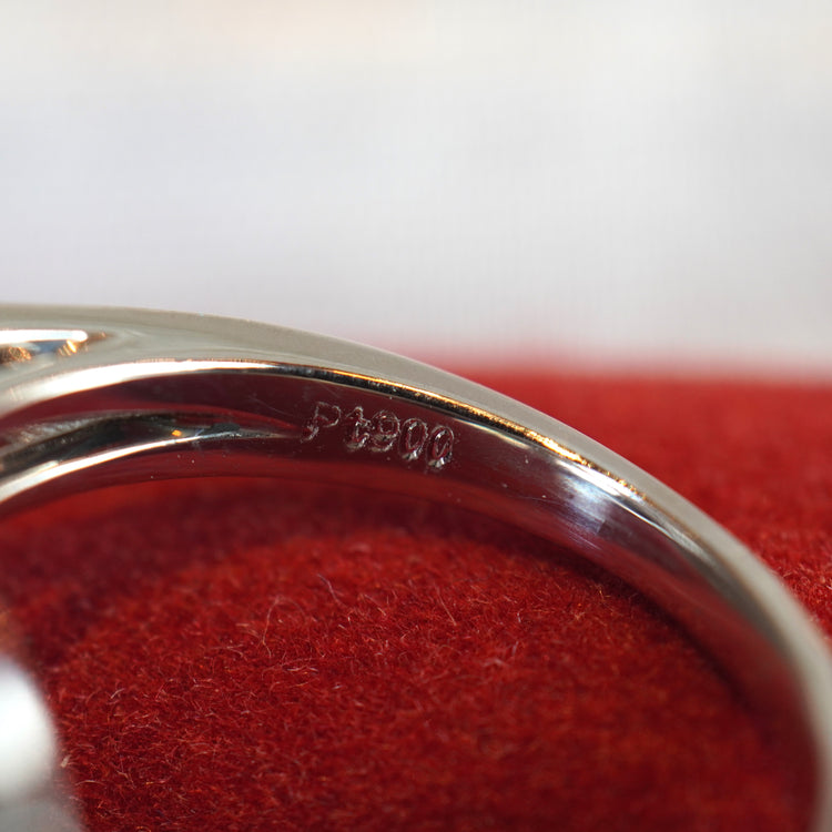 ゴージャスな輝き プラチナリング