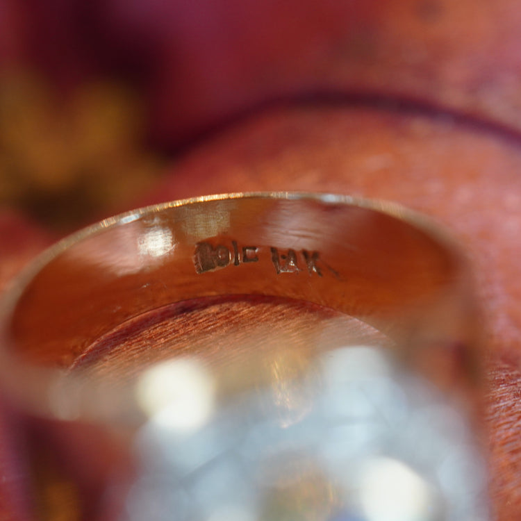 取り巻きのダイヤが美しいオパールリング fromU.S.A