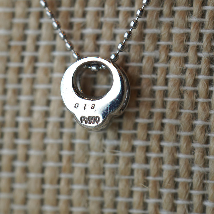 一粒ダイヤモンドが美しい ネックレス