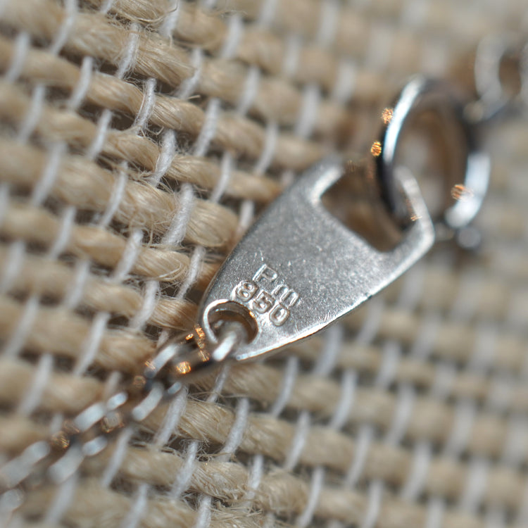 プラチナ ロングネックレス