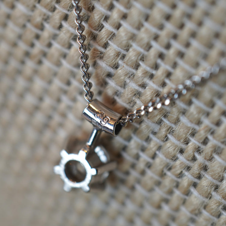 ダイヤモンドトップ ネックレス