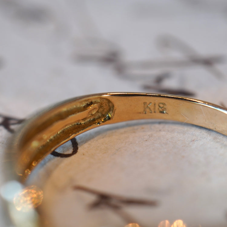 揺れるコインが可愛い リング