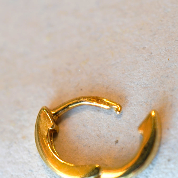 小さな小さな フープピアス