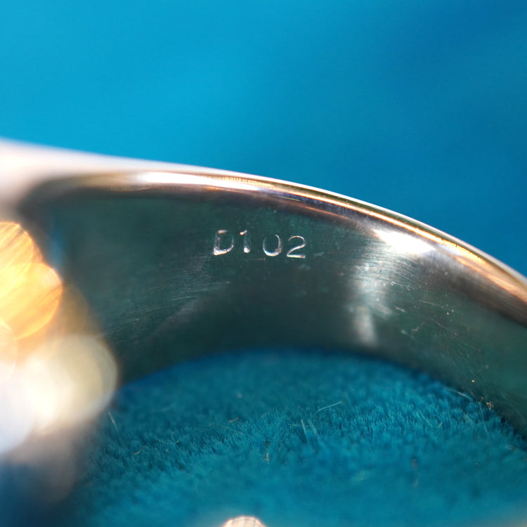 ゴージャスな メレダイヤモンドリング