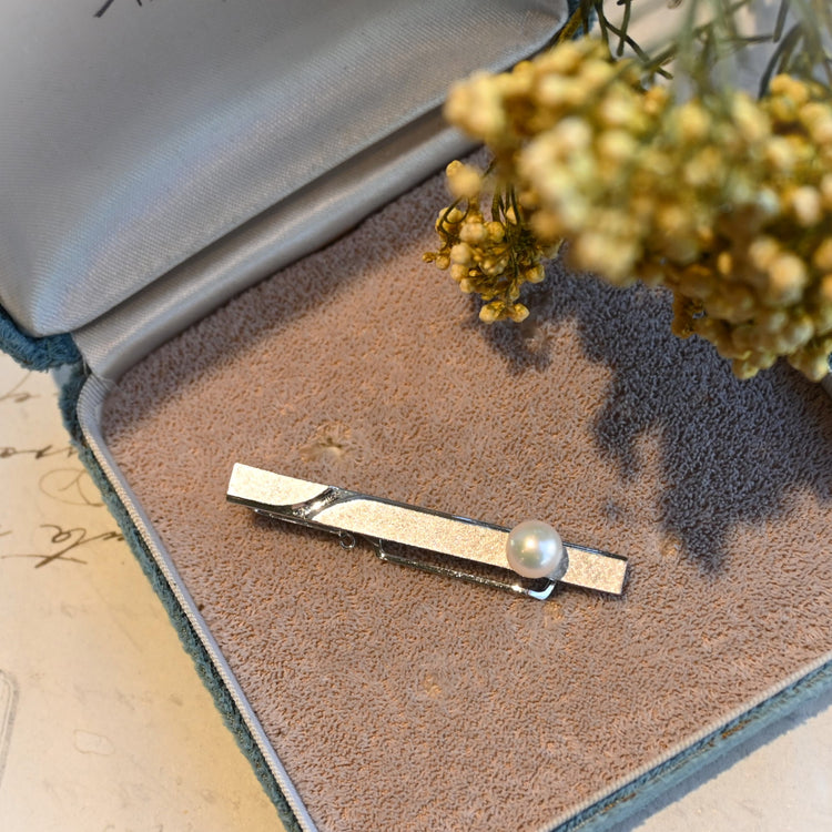 パール付き ネクタイピン