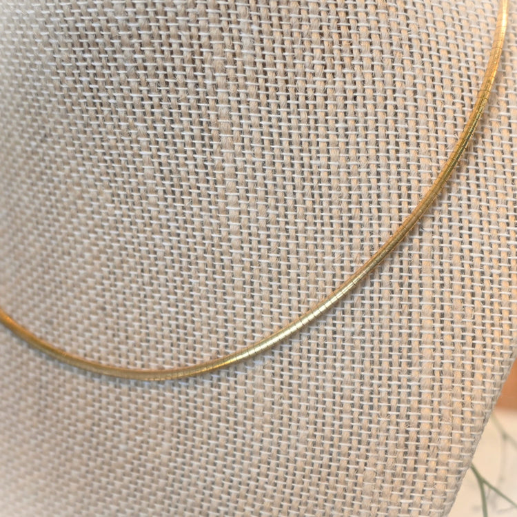 エレガントな オメガネックレス