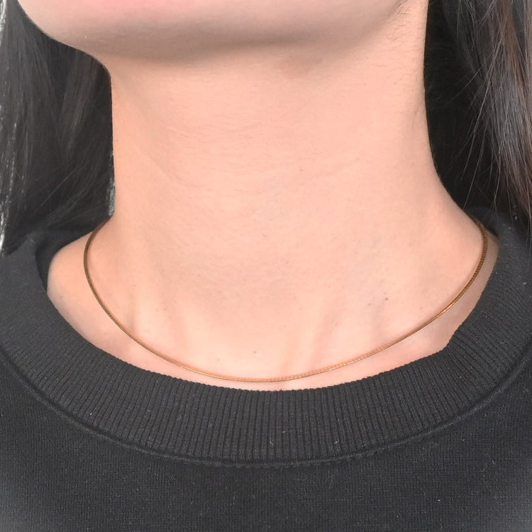 エレガントな オメガネックレス