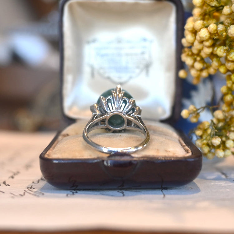 個性的な 翡翠リング