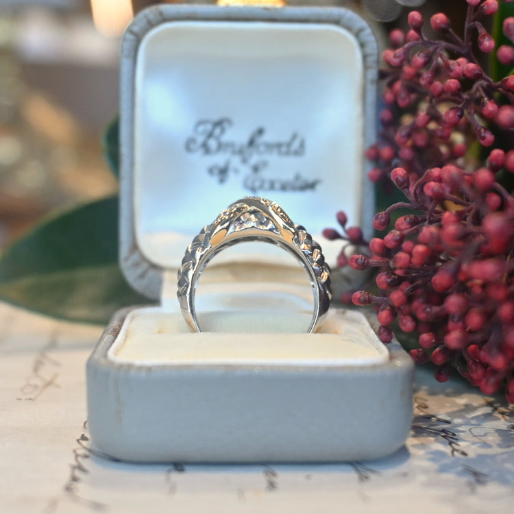 存在感のある ダイヤモンドコンビリング