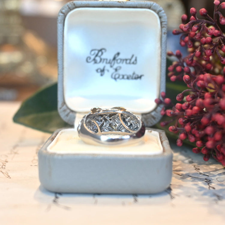 存在感のある ダイヤモンドコンビリング