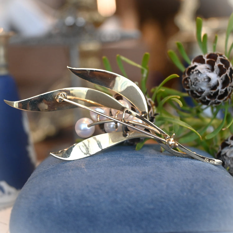 MIKIMOTO  クラシカルな パールブローチ