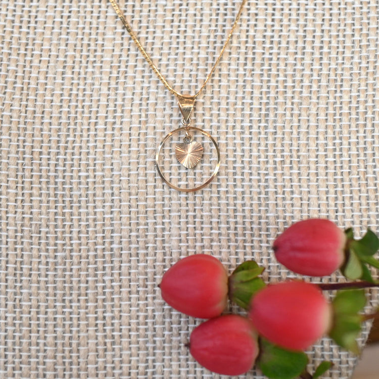 小さな ゴールドトップ