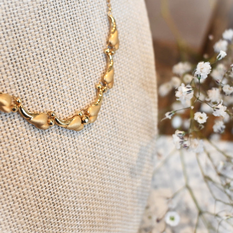 エレガントな デザインネックレス