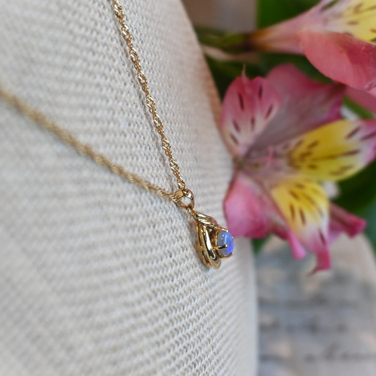 オパールトップ ネックレス