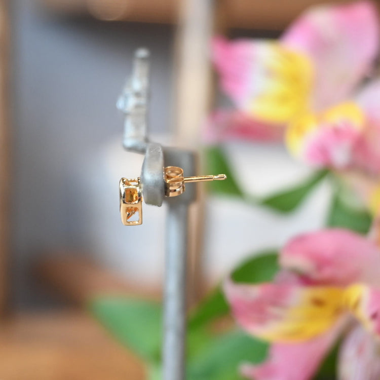 可愛いハート シトリンピアス