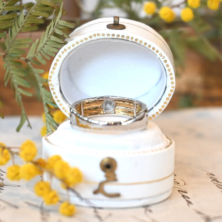 シンプルな ダイヤモンドリング