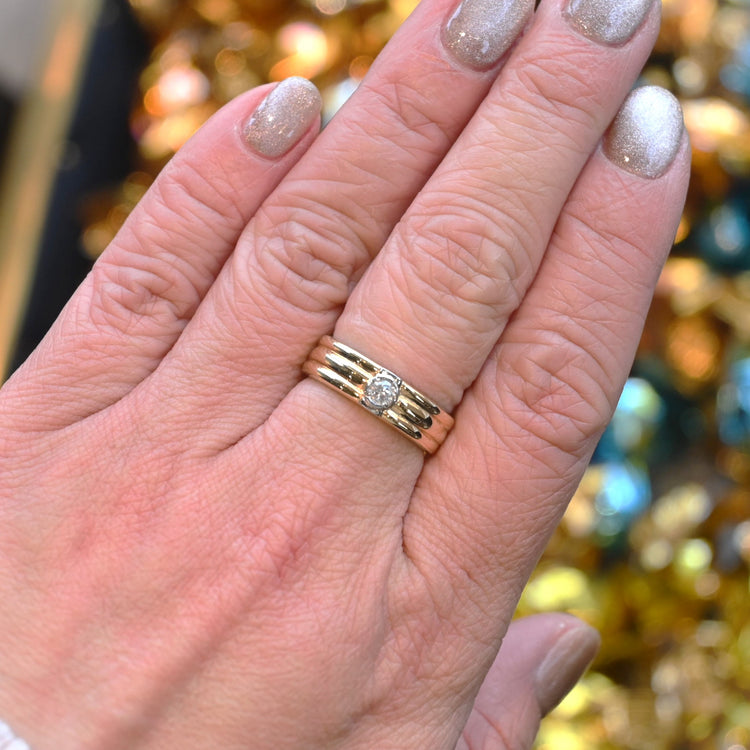 シンプルな ダイヤモンドリング