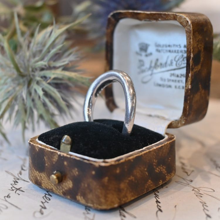 ジョージジェンセン(GEORG JENSEN)スタイリッシュな リング