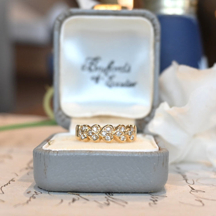 ハートが可愛い ダイヤモンドデザインリング