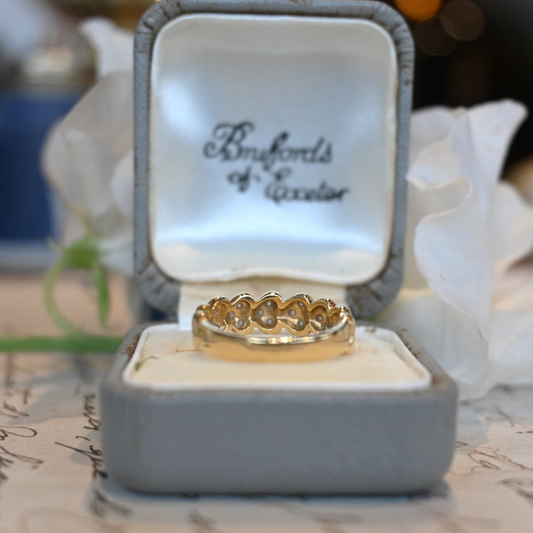 ハートが可愛い ダイヤモンドデザインリング