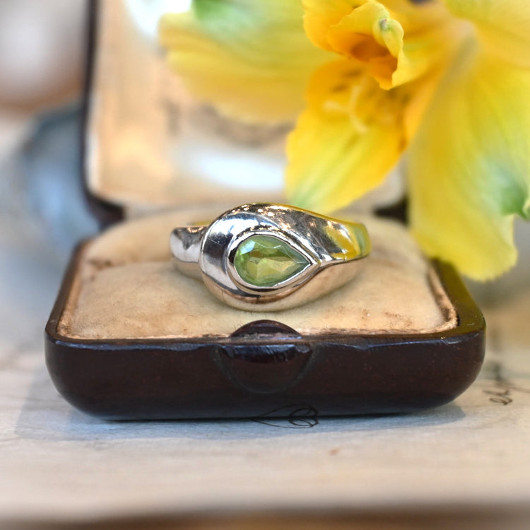 ペリドット リング