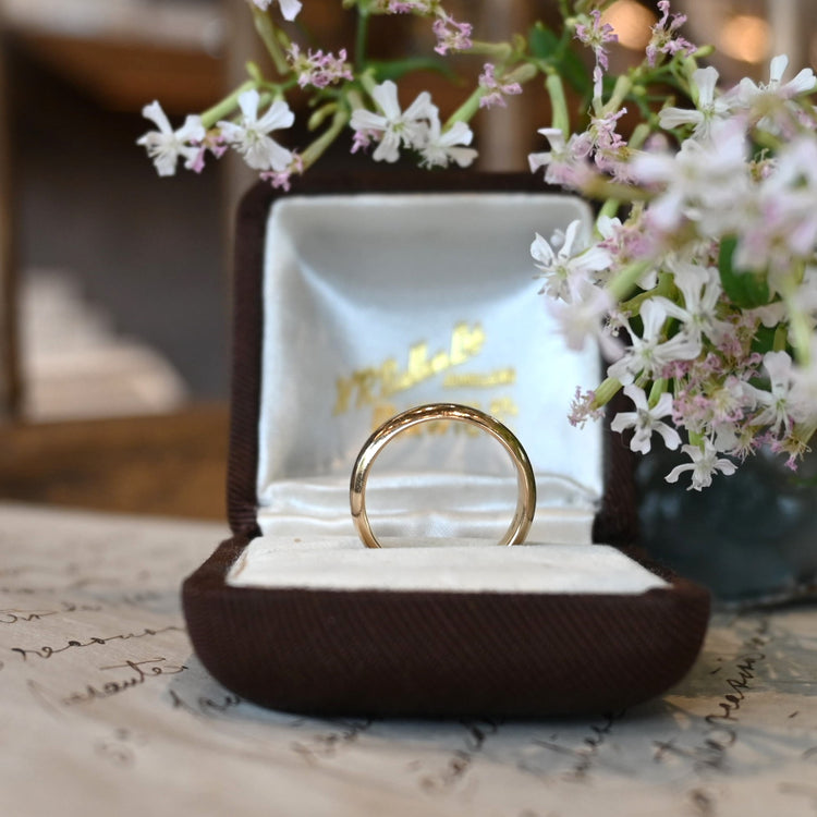 幅広の甲丸 ゴールドリング