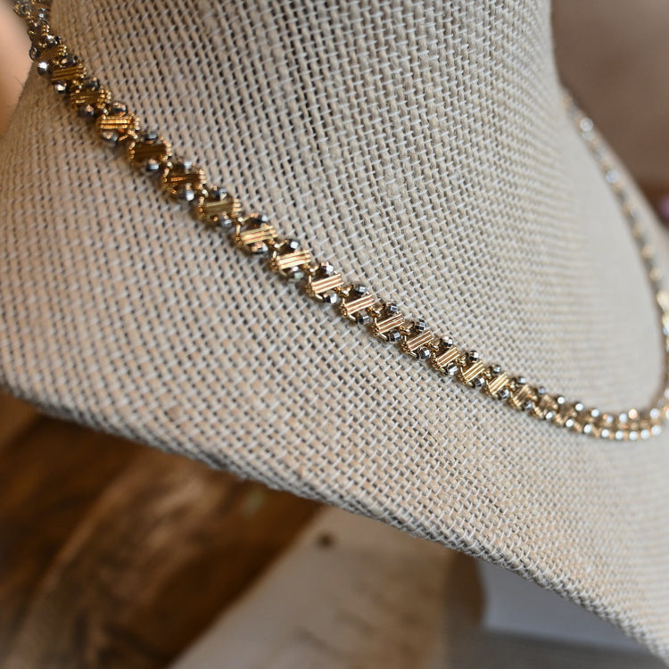 ゴージャスな コンビデザインネックレス