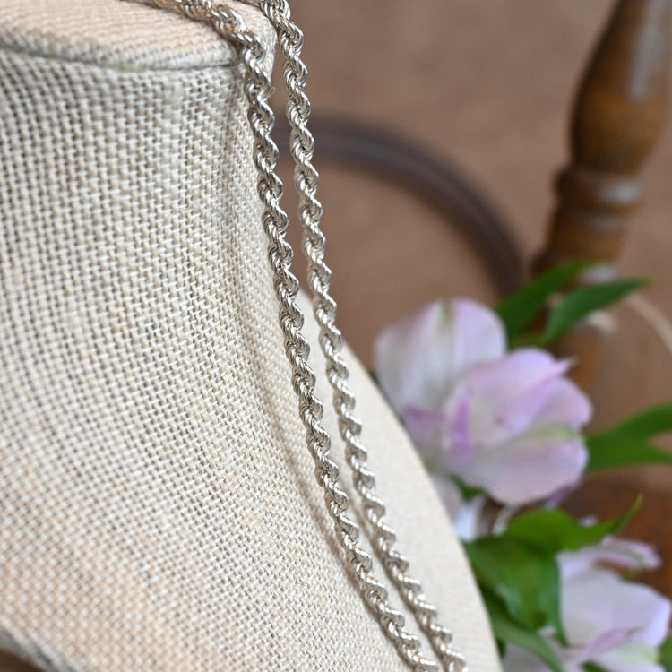 華やかなシルバーネックレス from ITALY