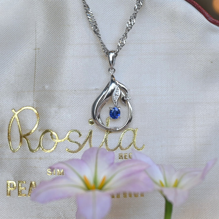 サファイア トップ