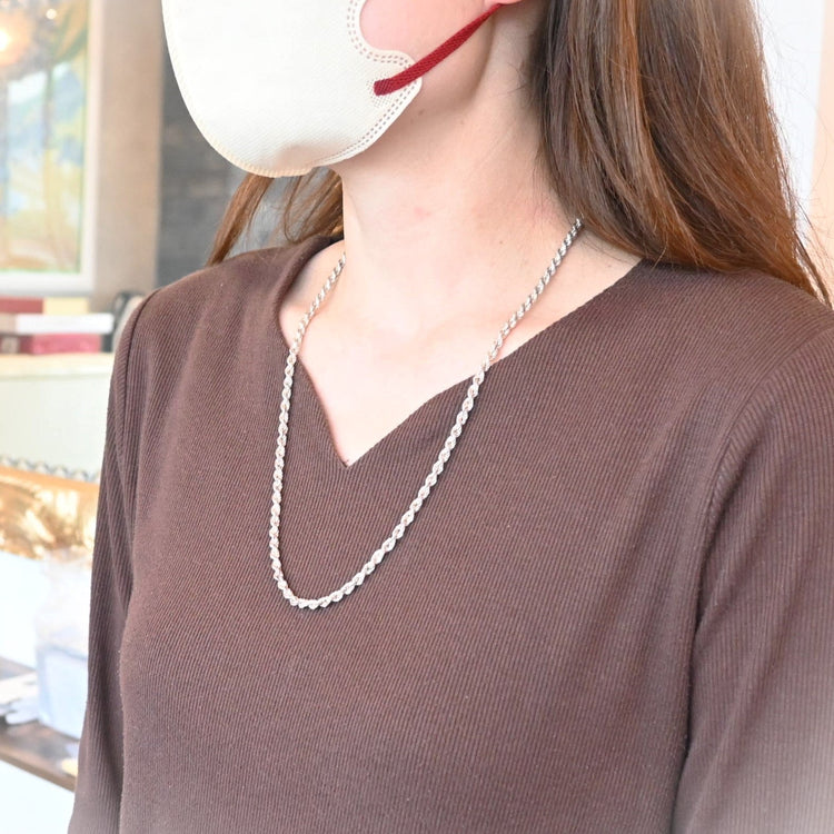 華やかなシルバーネックレス from ITALY