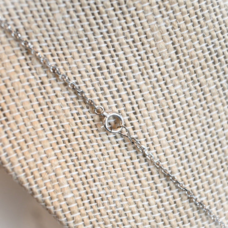 WGロングネックレス