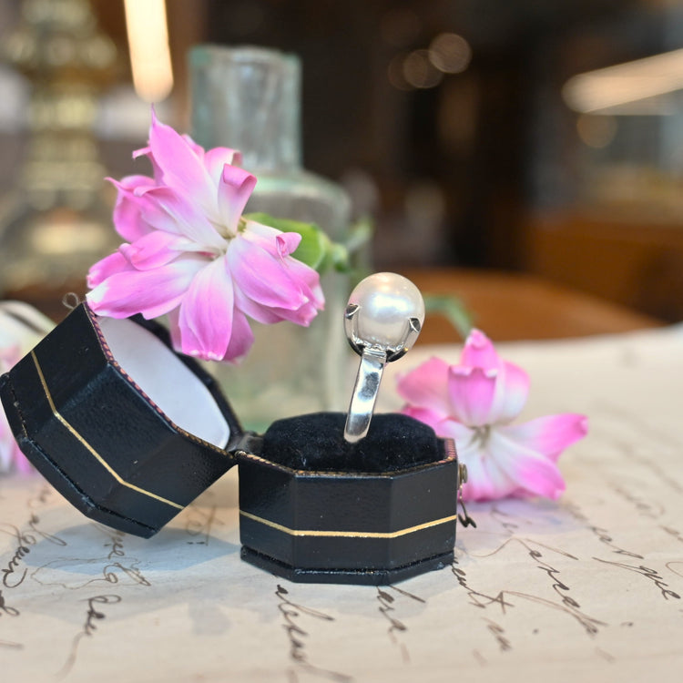 大粒パールが美しい プラチナリング