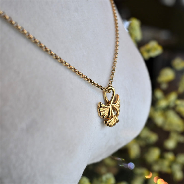 リーフモチーフ ネックレス