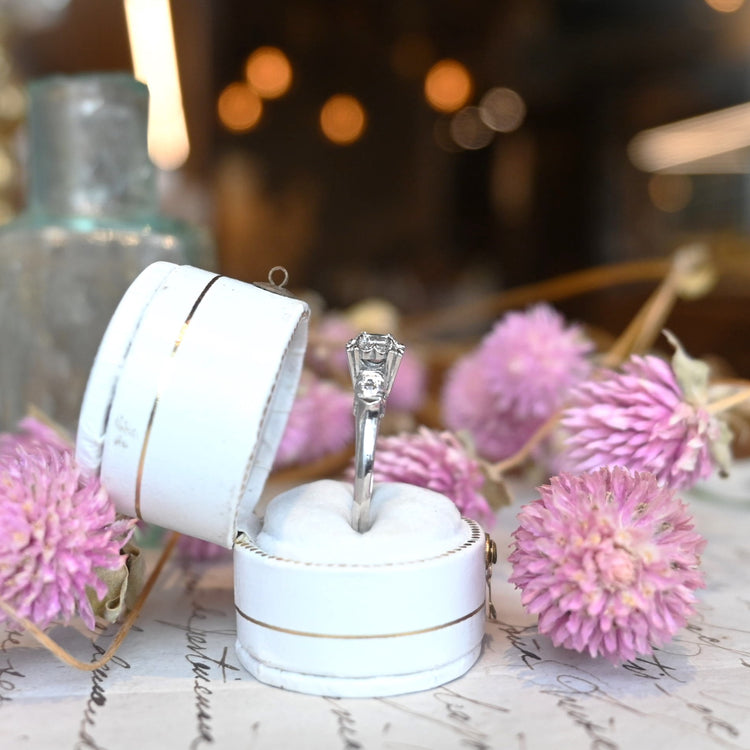 華やかなアクアマリンリング