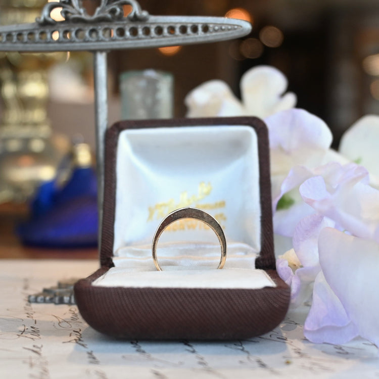 シックな オニキスリング