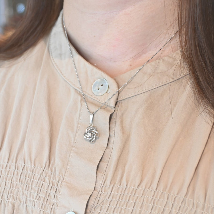 ダイヤモンドが綺麗に光る トップ W.GERMAN