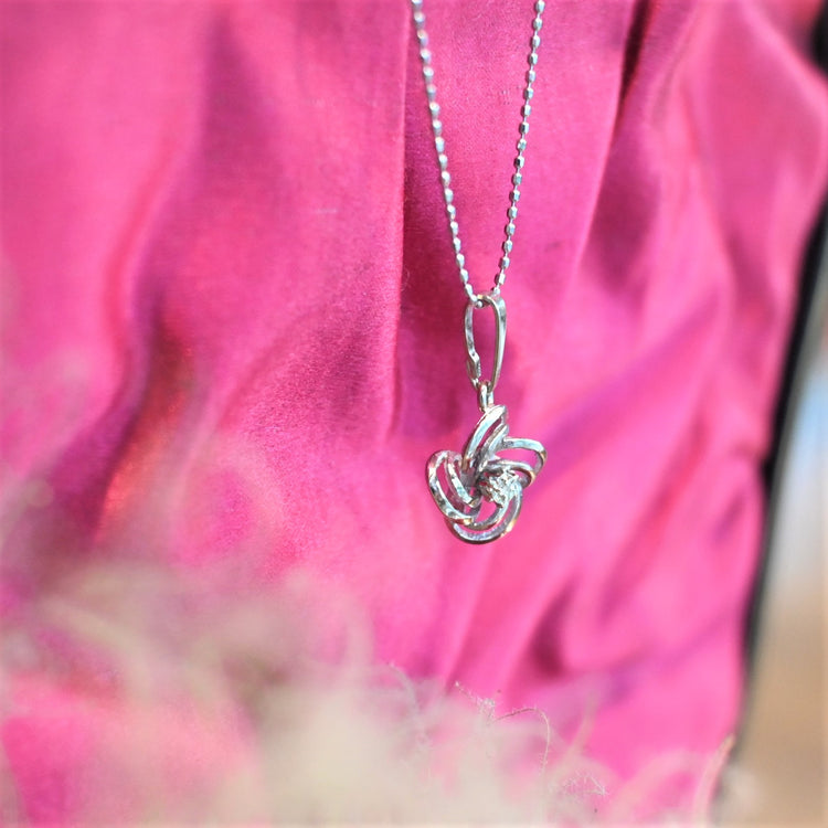 ダイヤモンドが綺麗に光る トップ W.GERMAN