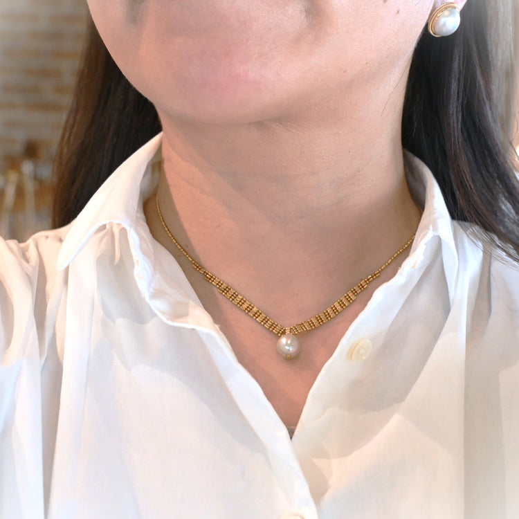 エレガントな パールデザインネックレス