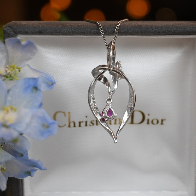 エレガントなルビー トップ