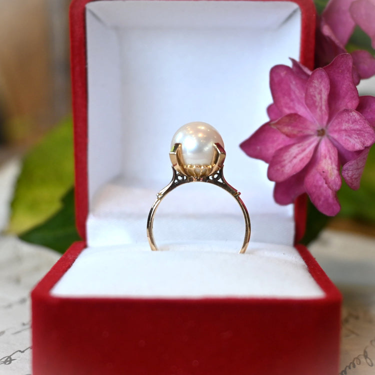 シンプルで美しい ゴールドパールリング