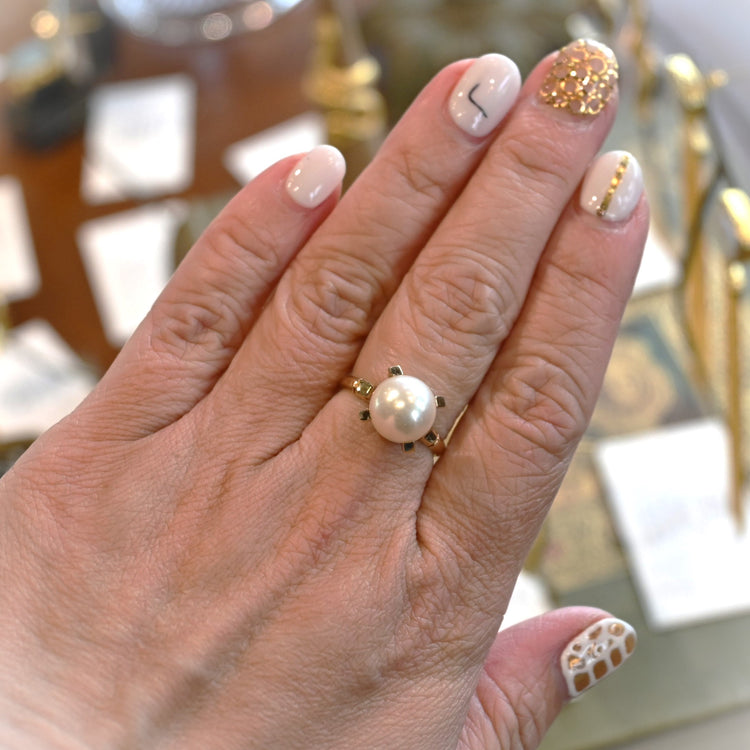シンプルで美しい ゴールドパールリング