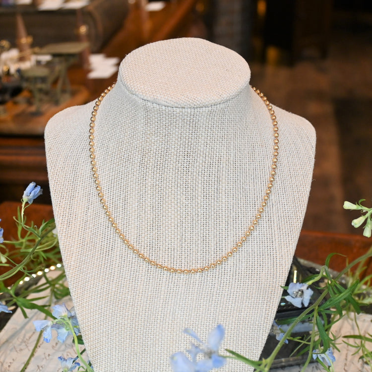 ぽってりとしたかわいい 大人なボールネックレス from ITALY